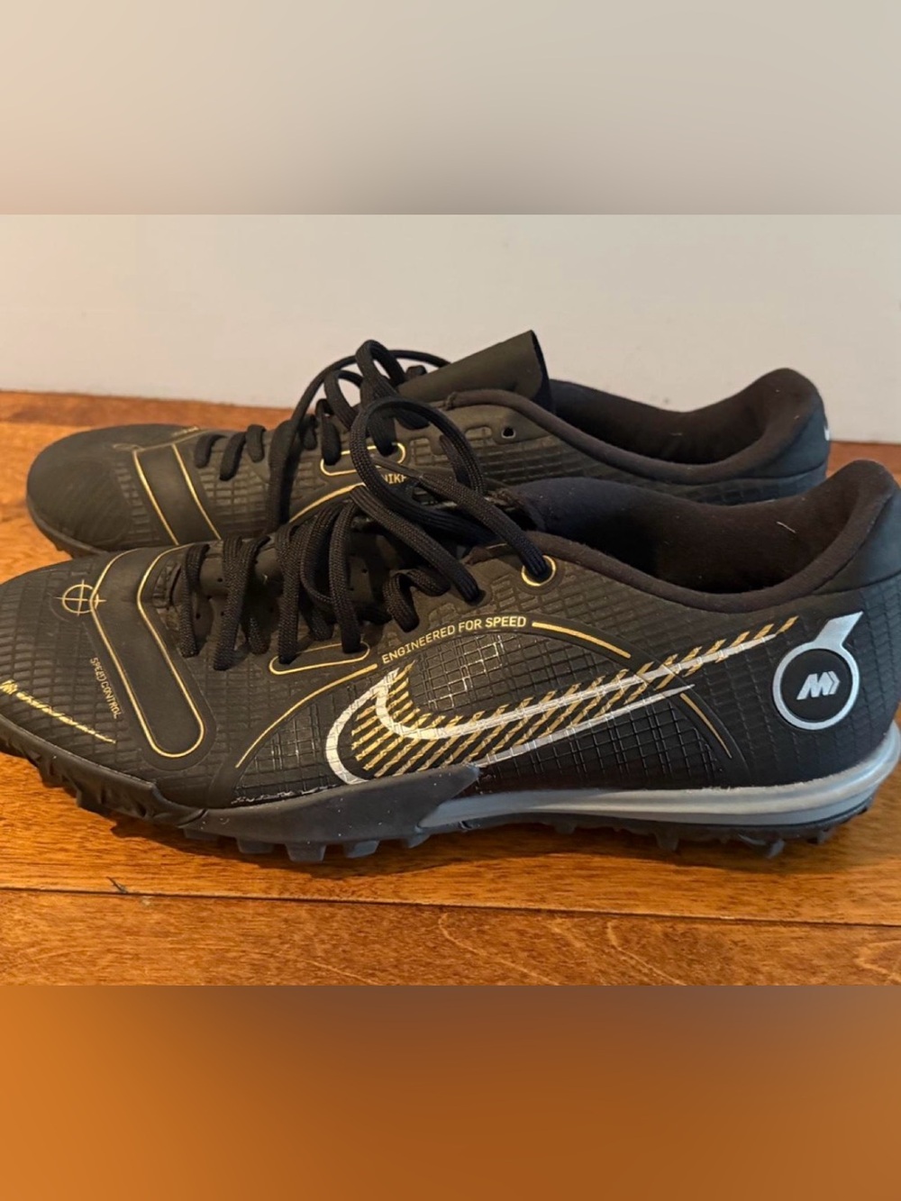 Nike Mercurial Vapor Elite FG Men's Black and Gold Athletic Turf Cleats Shoes